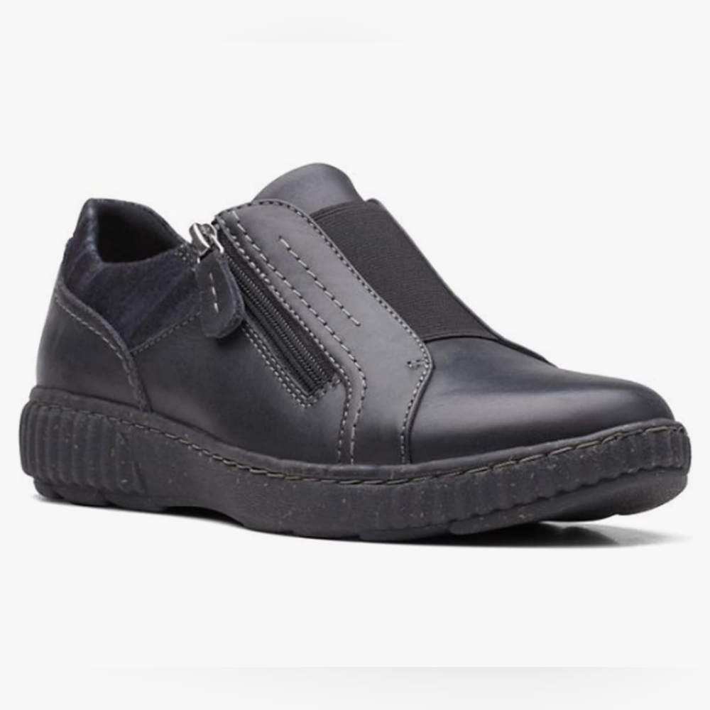 Clarks Womens Caroline Cove Slip Ons Leather Size 6.5 Wide Comfort Collection